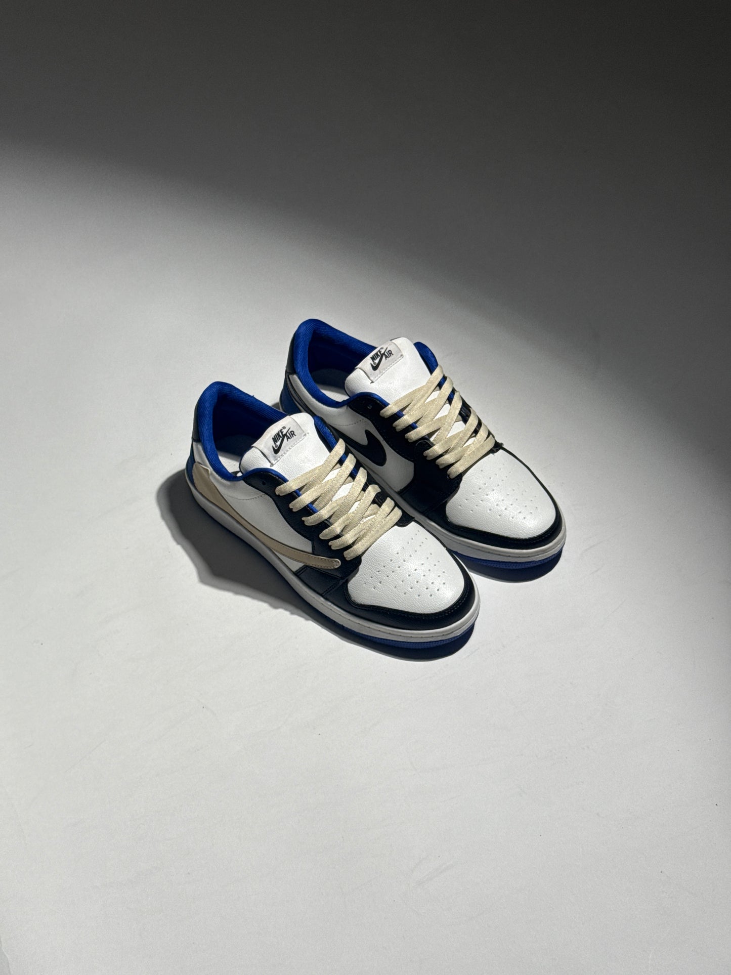 Air Jordan x Fragment x Travis Scott 1 Low Og