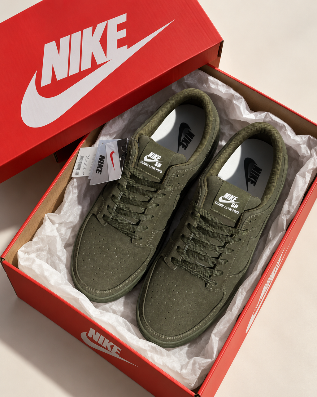 LOW DUNK OLIVE - SUPREME