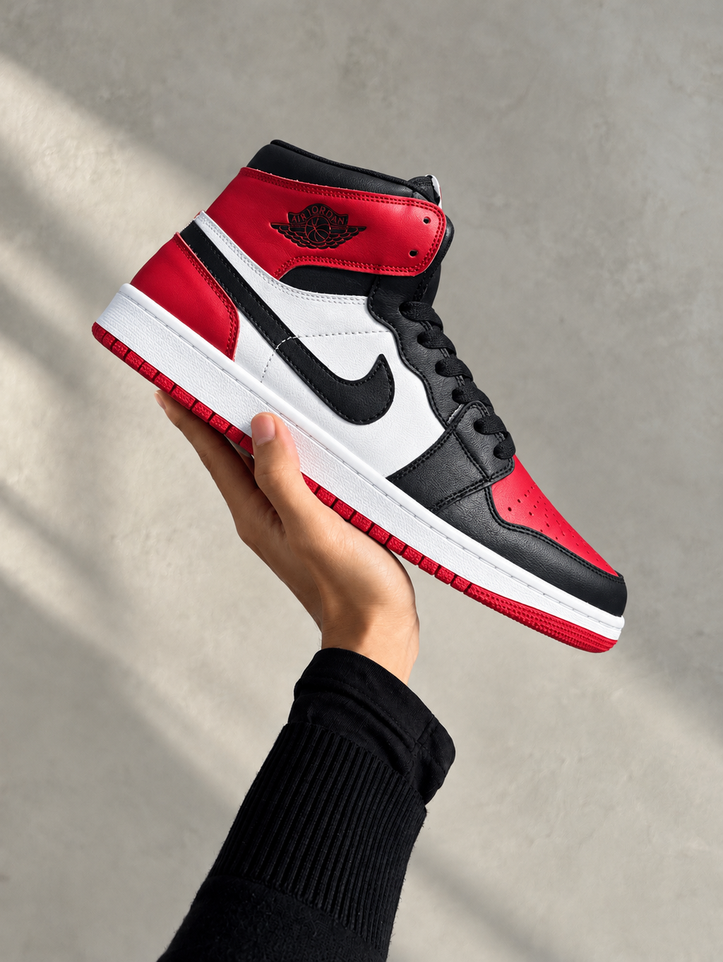 JORDAN 1 RETRO HIGH BRED TOE