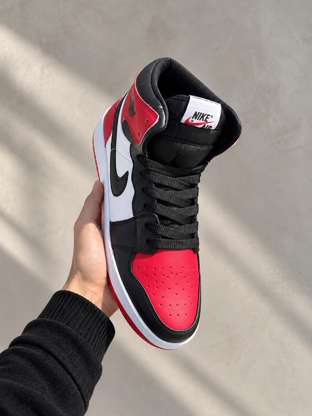 JORDAN 1 RETRO HIGH BRED TOE