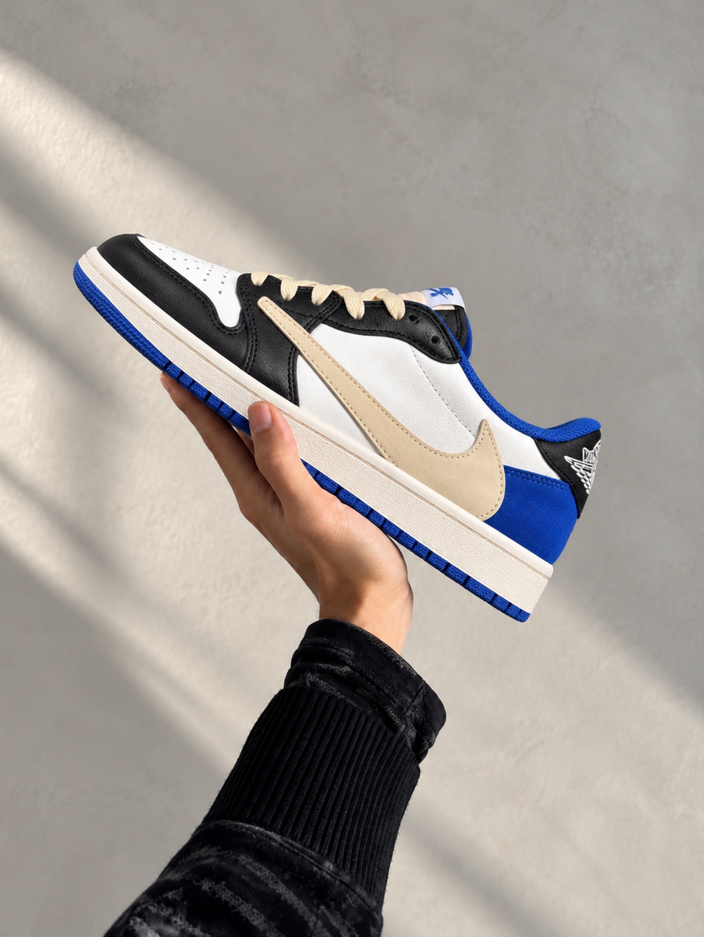 Air Jordan x Fragment x Travis Scott 1 Low Og